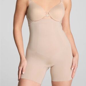 Spanx Oncore High Waist Mid Thigh Shaper  SZ L